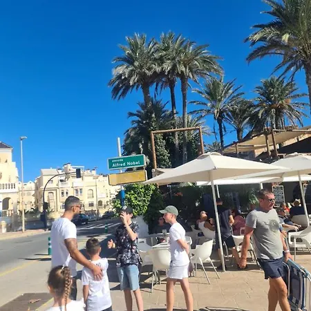 La Dama * Torrevieja